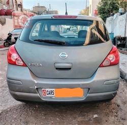 نيسان فيرسا